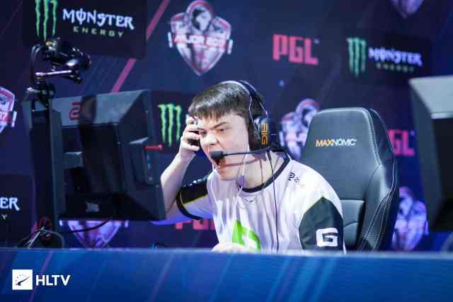 更是赛况激 更是赛况激