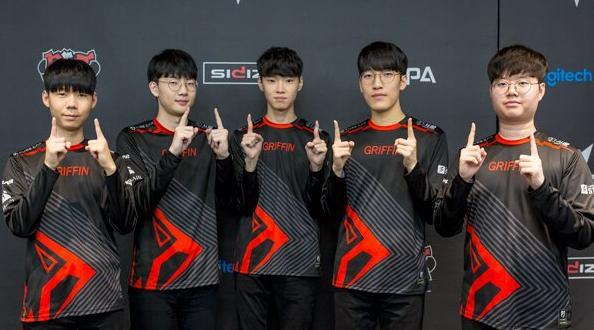 服装和装备 服装和装备