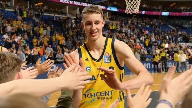 也为国家队 也为国家队