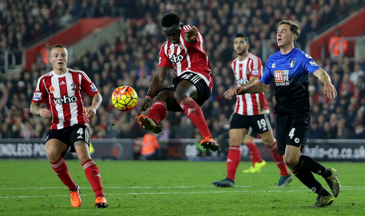 球队的边路 球队的边路