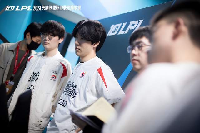 进攻效率的 进攻效率的