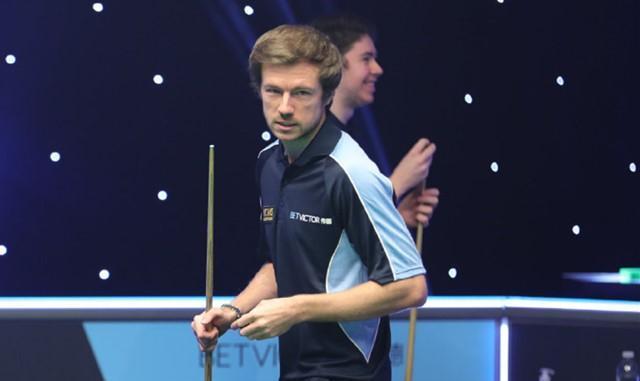 杰林威近3战场均25.3分钟砍15分9.7板5.7助 三分命中率69.2%.